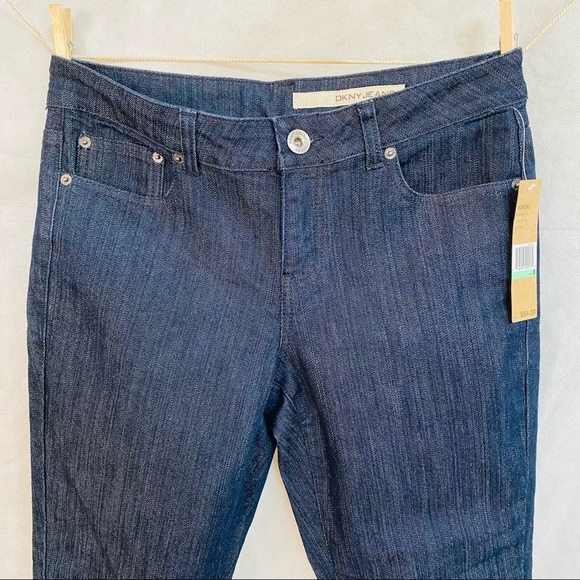 DKNY Straight Jeans Dark Wash - Picture 4 of 15